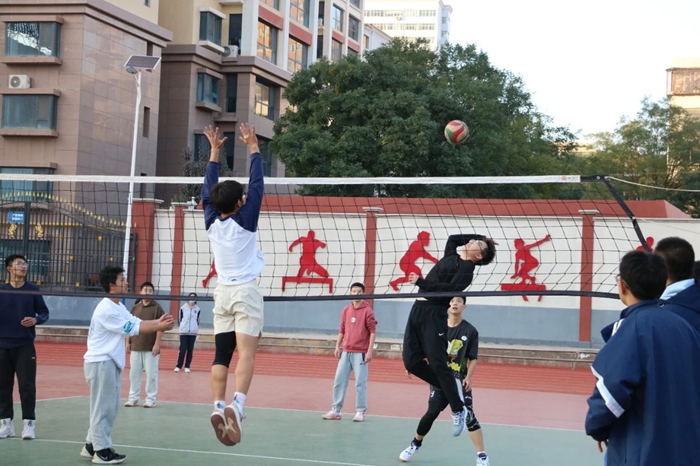 也淋漓尽致